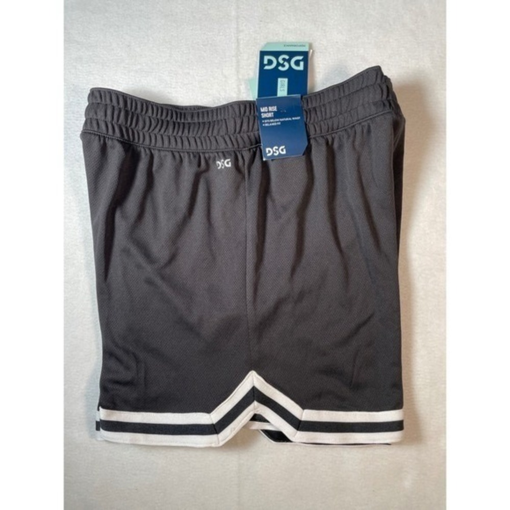 DSG Girls Mid Rise Basketball Shorts Black White Striped XL 16 NWT - Picture 4 of 4
